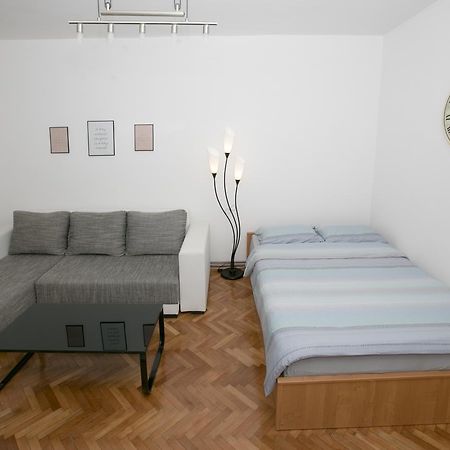 Downtown 3 Bedroom Apartment Sarajevo Buitenkant foto
