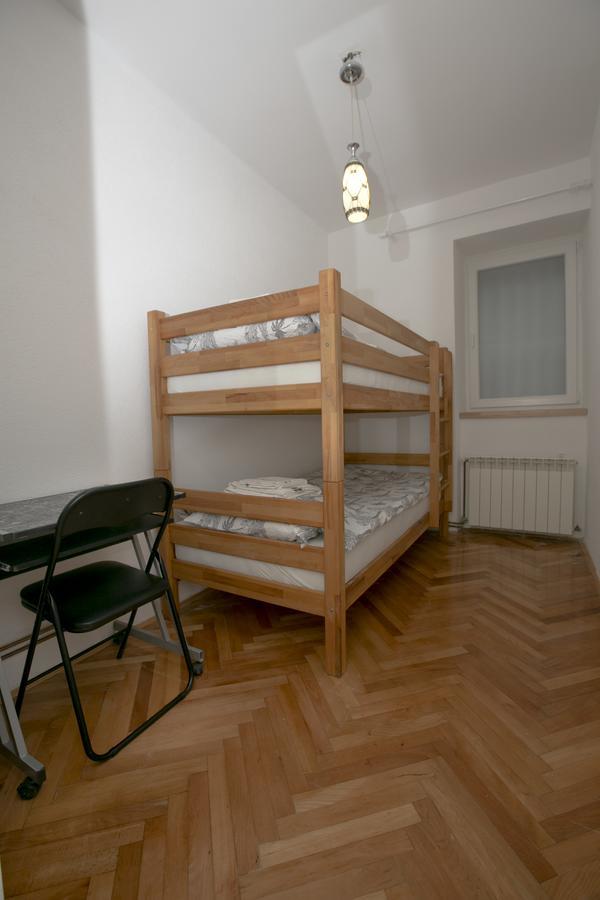Downtown 3 Bedroom Apartment Sarajevo Buitenkant foto